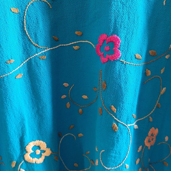 Blouse - Picture 7 of 7